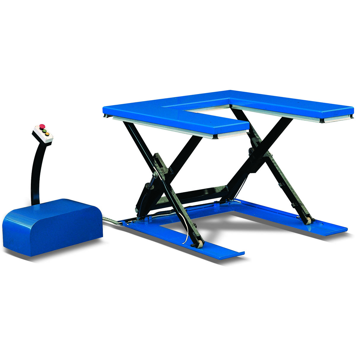 小型高空作業(yè)平臺(tái)提升商場裝潢效率的實(shí)踐價(jià)值